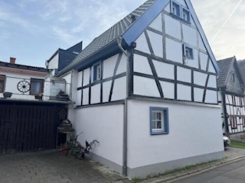 Foto - Top saniertes Einfamilienhaus in Ruhiglage v. Walporzheim (Rlp.)