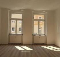 Schöne 2-Zi.-Maisonette-Wohnung mit zwei Balkonen! - Plauen Altstadt