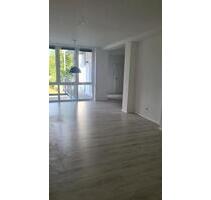 Helle, großzügige Wohnung, Innenstadt, Parkplatz, Balkon - Mühlhausen (Thüringen)