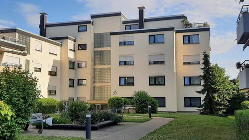 Foto - 3,5 Zimmer Wohnung + Hobbyraum mit separatem WC u. Dusche