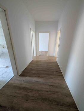 Foto - Helle 2-Raum-Wohnung mit Balkon in Leipzig-Sellerhausen