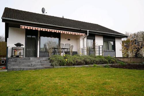 Foto - 6 Zimmer Einfamilienhaus zum Kaufen in Bechtolsheim