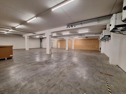 Foto - Lagerfläche zu vermieten - 1.400,00&nbsp;EUR Kaltmiete,