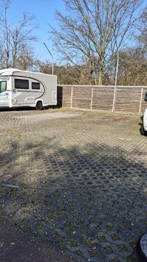 Foto - Wohnmobil-Caravan-Stellplatz in Korschenbroich-Kleinenbroich