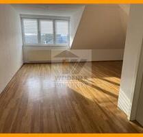 Sehr helle 2 Raum-Whg. mit Ausblick über die Stadt und Garage und *Bungalow auf dem Grundstück - Gera Alt-Bieblach