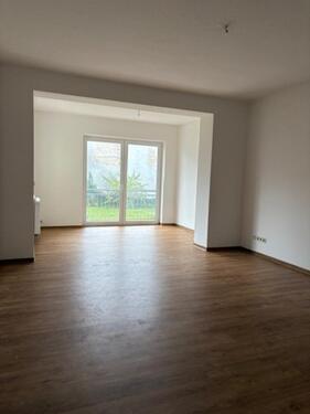 Foto - Geräumige 3 -Zimmer-Wohnung in einem tollen Mehrfamilienhaus