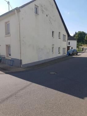 Foto - Einfamilienhaus zu Verkaufen ( Renovierungsbedürftig)