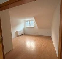2-Zimmer-DG-Wohnung in ruhiger, zentraler Lage in Mainz-Kastel - Wiesbaden