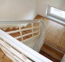 Schöne, drei Zimmer Dachwohnung in Pirmasens