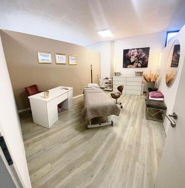 Foto - Gewerbezimmer zu Vermieten - 600,00 EUR Kaltmiete,