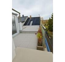 Doppelhaushälfte Wi.-Igstadt (Dachterrasse, Kachelofen, Wallbox) - Wiesbaden