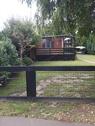Foto - Holz-Bungalow mit Bootssteg am Eicher See