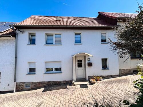 Foto - Reihenhaus in Ranis - 84.000,00&nbsp;EUR Kaufpreis, ca.&nbsp; 100,00&nbsp;m&sup2;