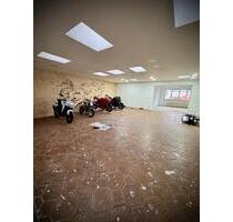 Großgarage Abstellplatz für Motorräder & E‑Bikes - Ransbach-Baumbach