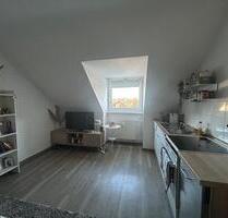 Dachgeschoss Wohnung - 500,00&nbsp;EUR Kaltmiete, ca.&nbsp; 40,00&nbsp;m&sup2; in Kassel (PLZ: 34131) Bad Wilhelmshöhe