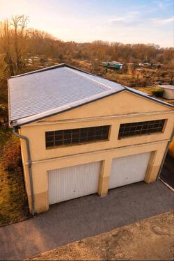 Foto - Garage, Stellplatz, Lagerfläche, Wohnmobil-, Bootstellplatz