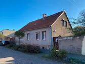 Foto - Haus mit großzügigem Grundstück in idyllischer Lage