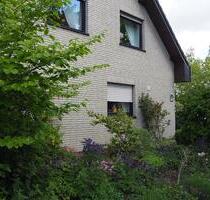 Einfamilienhaus mit Garage und großem Garten in Krusenbusch - Oldenburg Drielaker-Moor