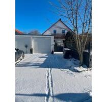 Einfamilienhaus mit Garagen u Garten - Gerstetten