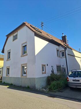 Foto - Einfamilienhaus in zentraler Lage in Herbolzheim