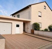 Großzügiges Einfamilienhaus auf 743 m² Grundstück - Schierling