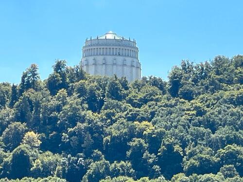 Foto - Renovierungsbedürftiges Haus mit Traum-Aussicht in Kelheim