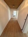 Foto - Neu renovierte 4 Zimmer, Küche, Bad Wohnung