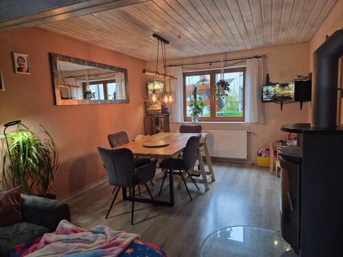 Foto - Haus mit 3,5 Zi und kleinem Garten in Heidenheim zu vermieten