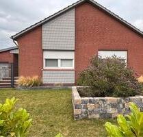 Freistehendes Einfamilienhaus, Bungalow, provisionsfrei - Holdorf