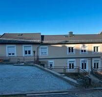 Kernsaniertes Haus mit 140 m² und 2 Stellplätzen zu vermieten - Bad Schwalbach