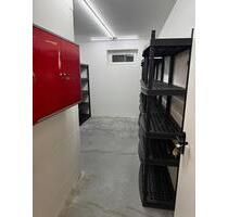 Zentral in Hanstedt: Trockener Keller Lagerraum (Bj. 2014) mit Au