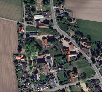 Foto - Stellplatz für Wohnwagen, Boot, PKW usw. frei