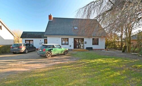 Foto - 3 Zimmer Dachgeschoßwohnung zur Miete in Langenhorn