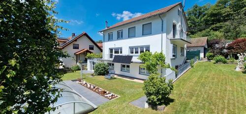 Foto - 8 Zimmer Mehrfamilienhaus, Wohnhaus zum Kaufen in Neuenbürg