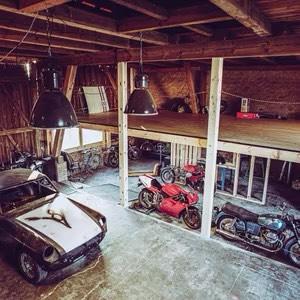 Foto - ⭐️ Motorrad-Stellplätze zur Überwinterung Hol- & Bringservice