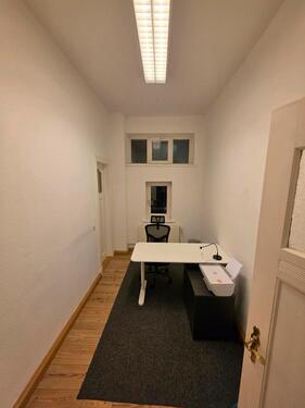 Foto - Büroraum im Herzen Lüneburgs - 299,00 EUR Kaltmiete,