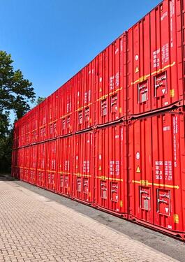 Foto - Lagerraum Self-Storage Garage Lagerfläche zentral 1 - 30m²