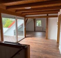 Großzügige 3,5 Zimmer Wohnung mit Dachterrasse in Lindhorst
