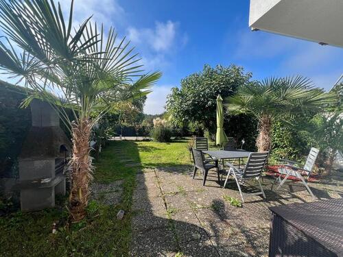 Foto - Ruhiges Zuhause mit Garten, Garage und Blick ins Grüne