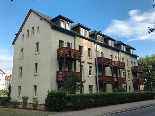 Foto - Schicke 2-R.-Wohnung mit Tageslichtbad + Terrasse! Stellplätze im Hof