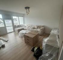 Schöne Sanierte 2 Zimmer Wohnung mit Einbauküche - Höhr-Grenzhausen