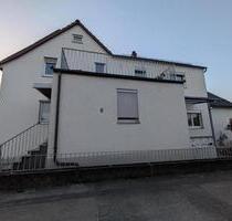 Haus mit ca.700m2 Grundstück - 285.000,00&nbsp;EUR Kaufpreis, ca.&nbsp; 200,00&nbsp;m&sup2; in Michelau in Oberfranken (PLZ: 96247)