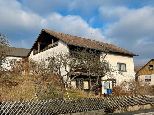 Foto - 6 Zimmer Einfamilienhaus zum Kaufen in Schnaittenbach