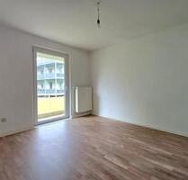 Die kleine mit Balkon - 649,00 EUR Kaltmiete, ca.  43,76 m² in Minden (PLZ: 32427) Bärenkämpen