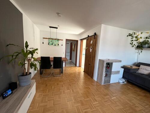Foto - Helle 2,5-Zimmer Wohnung mit schönem Balkon