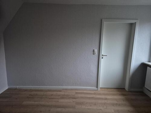 Foto - Total renovierte Oberwohnung in zentraler Lage zu vermieten
