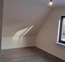 WG Zimmer im Einfamilienhaus mit Garten - Wahlstedt