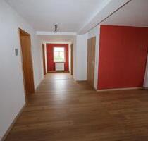 Große helle Wohnung - 710,00&nbsp;EUR Kaltmiete, ca.&nbsp; 114,00&nbsp;m&sup2; in Hildburghausen (PLZ: 98646)