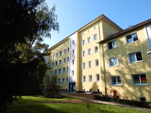 Foto - Das Glück hat ein Zuhause: 3-Zimmer-Stadtwohnung