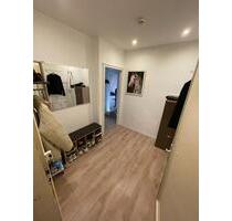 Teilmöblierte 3-Zimmer-Altbauwohnung in Nürnberg-Gostenhof